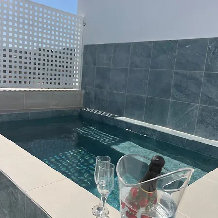 아파트호텔 La Lipa Con Piscina Privada
