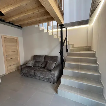 La Lipa Con Piscina Privada アパートホテル