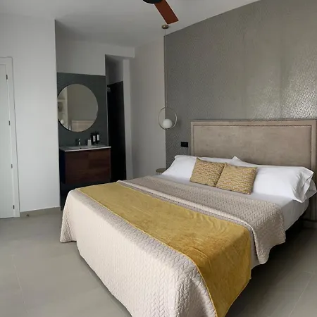 La Lipa Con Piscina Privada * Almáchar