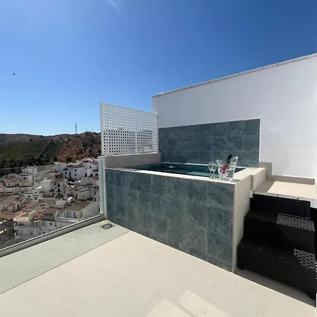 La Lipa Con Piscina Privada アパートホテル